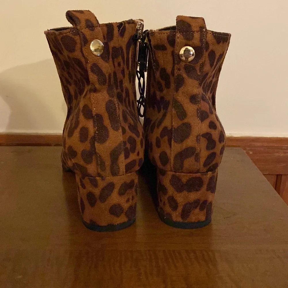 A New Day “Valerie" Brown Leopard Microsuede Ankle Boots - Picture 6 of 7